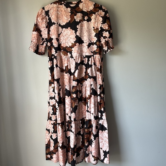 NWT‼️WHO WHAT WHERE Floral Tiered Midi Shirt Dress Short Sleeves Peony size M - Picture 3 of 10